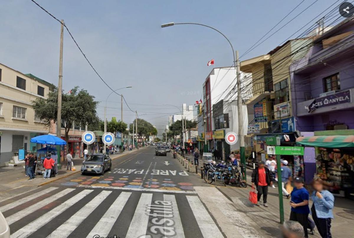 Local Comercial Segundo y Tercer Piso en Plena Zona Comercial