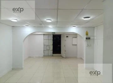 Alquilo Local Comercial en Plena Prolongación Av. Canevaro 392 Area 38 m²