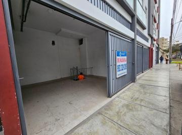 Alquilo Local Comercial Ó Para Almacén en 1er Piso Costa de 2 Pisos de 58 m²