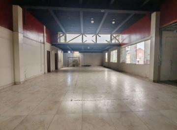 Local Comercial en Alquiler en San Luis a $2, 500 Al Mes