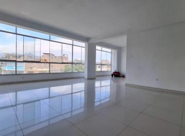 Alquilo Local Comercial 889 m² - Av. 12 de Octubre - Smp