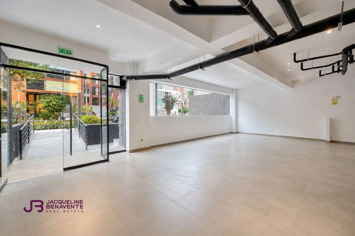 Local Comercial Semimplementado en Alquiler – San Miguel
