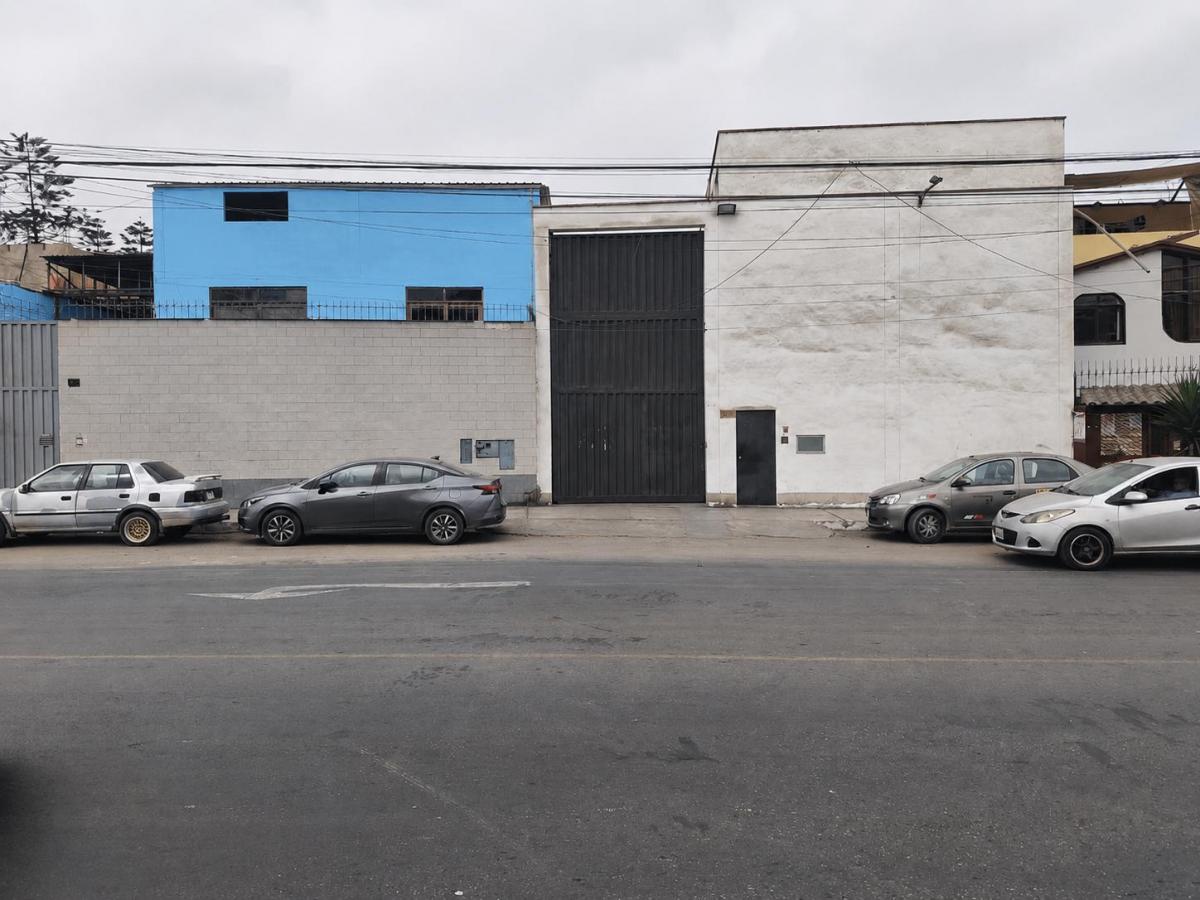 Se Vende Amplio Local Comercial en Excelente Ubicación.