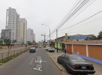 Se Vende Local Comercial Av. Brasil Jesus Maria Excelente Ubicacion!