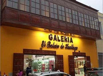 Vendo Local Comercial Galeria El Balcón de Huallaga