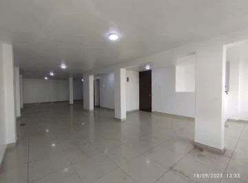 Local Comercial en Venta – Los Olivos (Ubicación Top)
