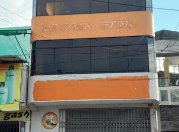 En Venta Local Comercial de 4 Pisos en San Martin
