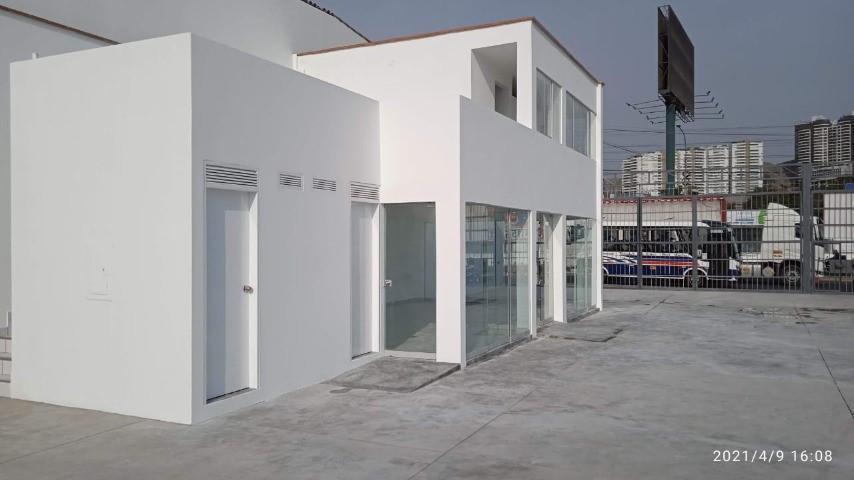 Vendo Local Comercial en Av Javier Prado 52, Piso 1, Surco
