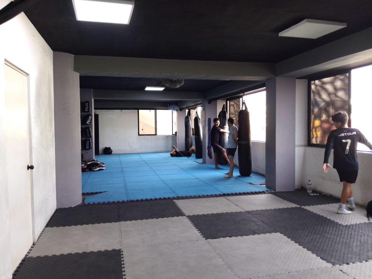 Local Comercial en Barlovento - 500 m², Higuereta - Surco