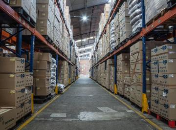 Ate Alquilo Excelente Local Industrial 6, 000 m² Zonificación (I - 2)