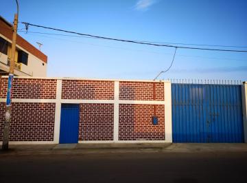 Oportunidad Alquiler Local Industrial en Huacho