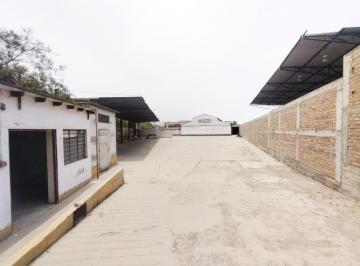 Local Industrial de 4, 313 m² - Via Evitamento en Ate