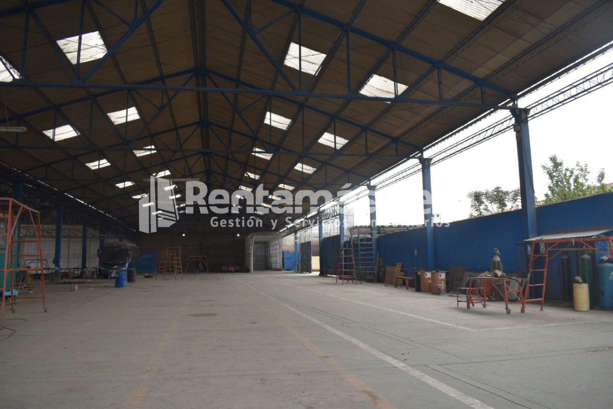 Alquilo Local Industrial de 10, 000 m² en Zona Industrial de Campoy - S. J. l.