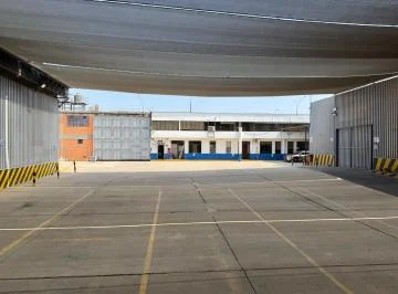 Local Industrial en Alquiler en Ate