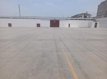 Venta de Local Industrial en Ate