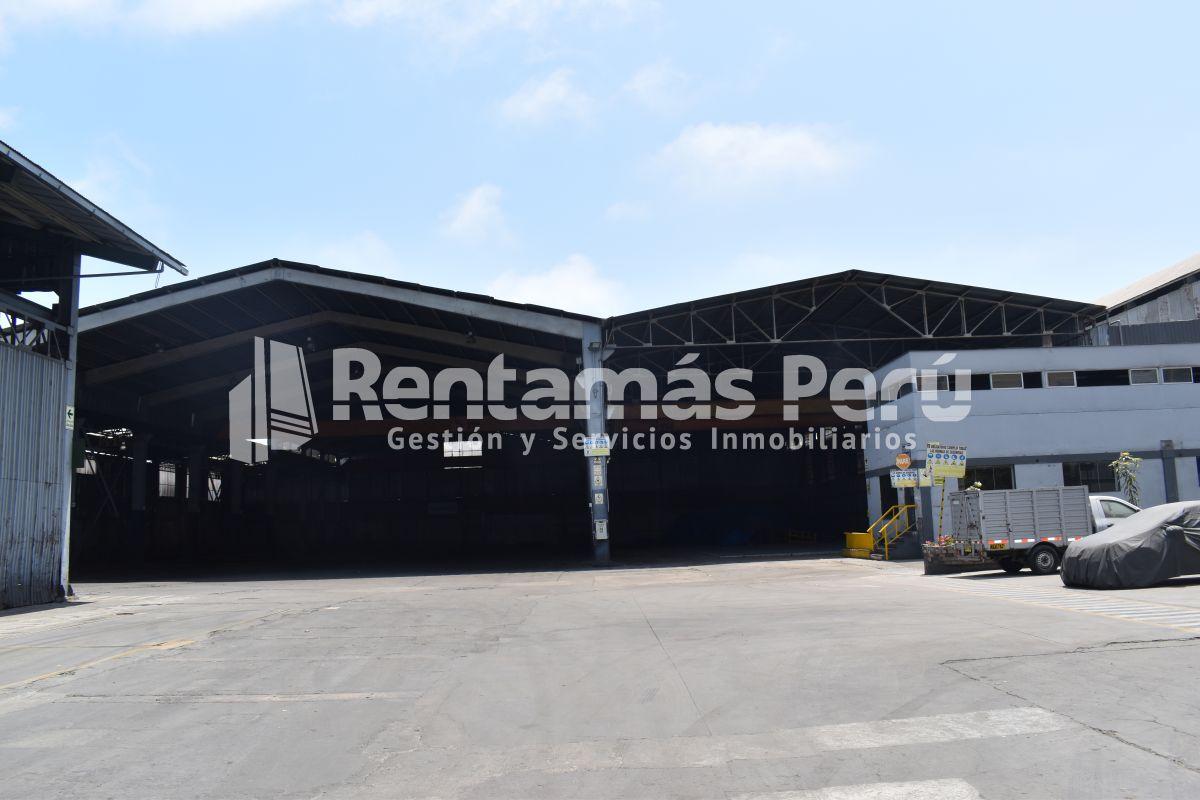 Local Industrial en Venta de 10, 529 m² Ideal Para Almacenes - Callao