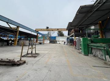 Se Vende Local Industrial 2, 500 m² Cerca Av. Huaylas Tottus Zonificacion I - 2 Industria Liviana
