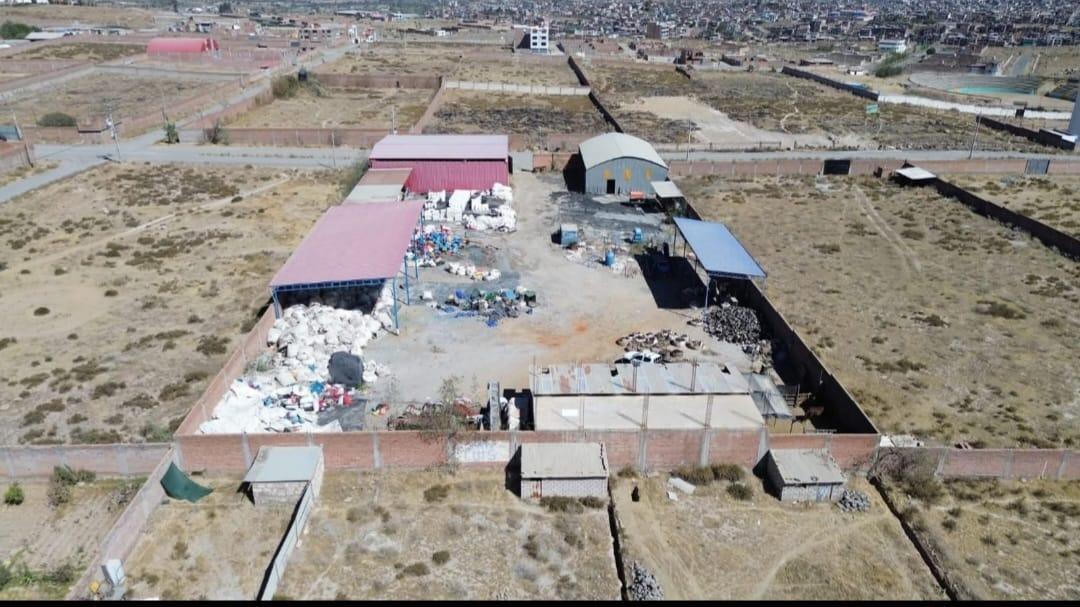 Se Vende Local Industrial en Umapalca - Sabandia
