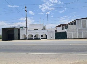 Local Industrial de 6, 000 m² en Virú, La Libertad! Oficinas + Zona de Produccion