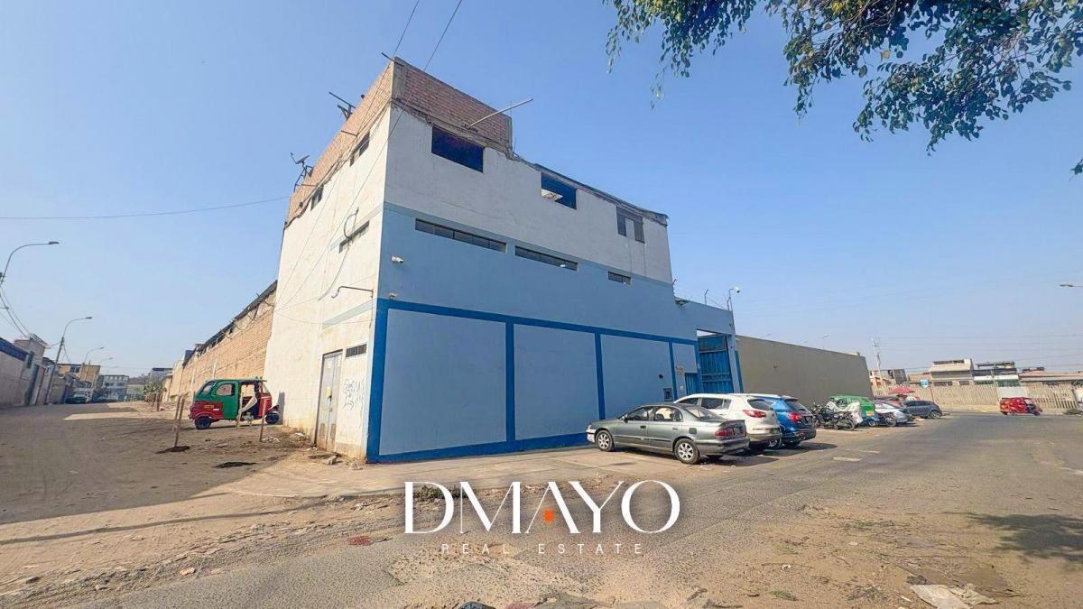 Se Vende Local Industrial 2, 700 m² en Villa El Salvador